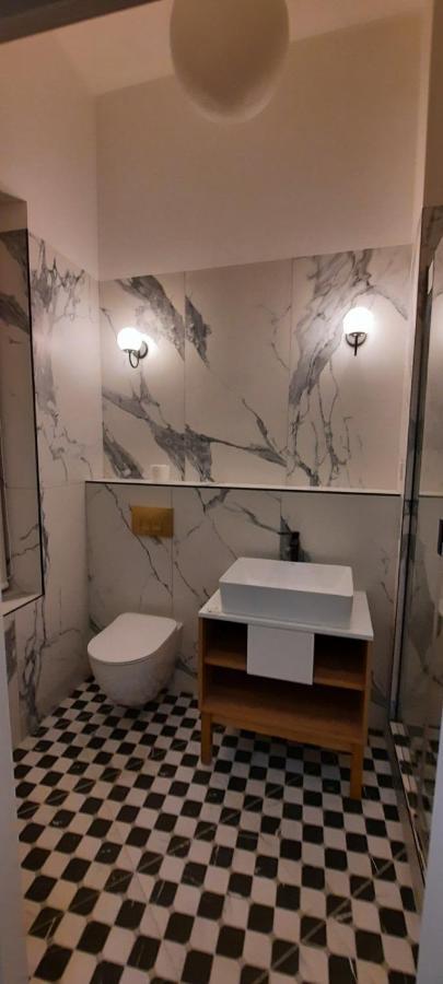 V.I.P Apartments Dominikanos إلفيف المظهر الخارجي الصورة