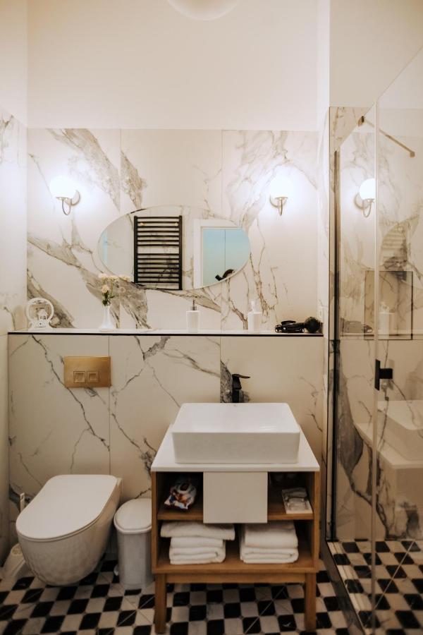 V.I.P Apartments Dominikanos إلفيف المظهر الخارجي الصورة