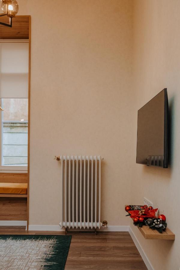 V.I.P Apartments Dominikanos إلفيف المظهر الخارجي الصورة