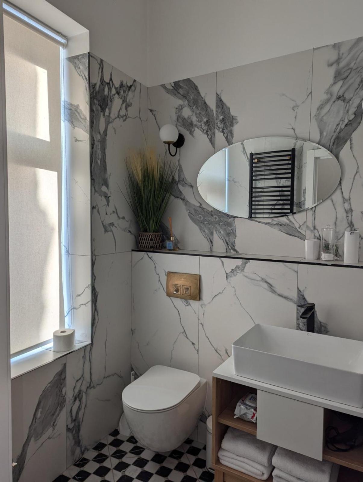 V.I.P Apartments Dominikanos إلفيف المظهر الخارجي الصورة
